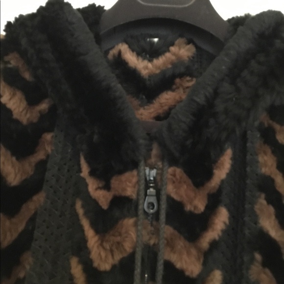 Knit Jacket with Hood - Picture 4 of 7